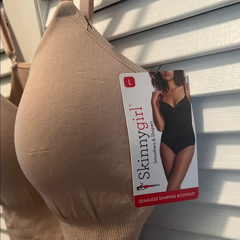 #1443= Beige One-Piece Bodysuit & Adjustable Soft Stretchy Material - Picture 3 of 5
